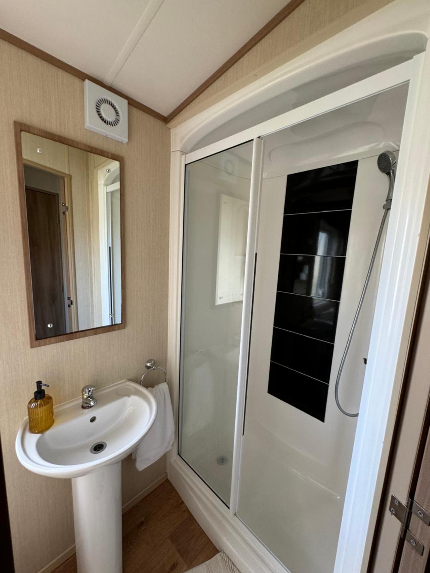 Hot Tub Retreat At Tattershall Lakes ภายนอก รูปภาพ